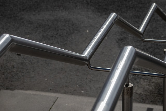 Nerezové zábradlie pod vami nepraskne